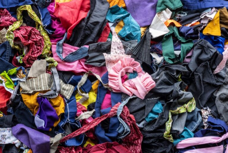 ANUNȚ privind gestionarea corectă și colectarea separată a deșeurilor textile în Comuna Plopiș